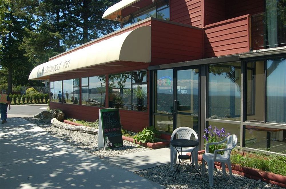 Driftwood Inn Sechelt Eksteriør billede